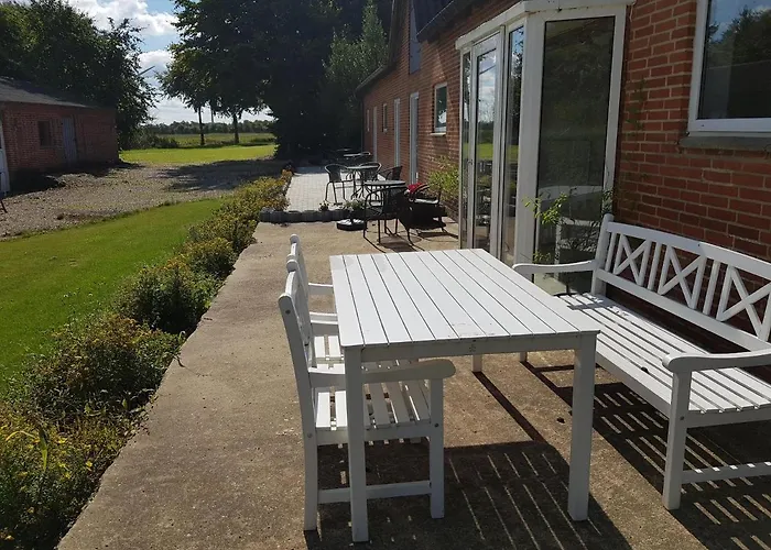 Kyndestoft Bed & Breakfast 4*